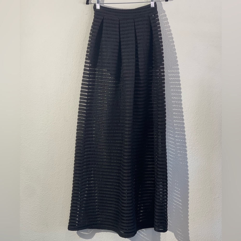 Guess Black Mesh Circle Skirt (Floor Length)
Style #W5RD5500000